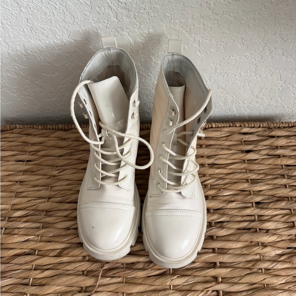Nine West Cream Lace-Up Combat Boots